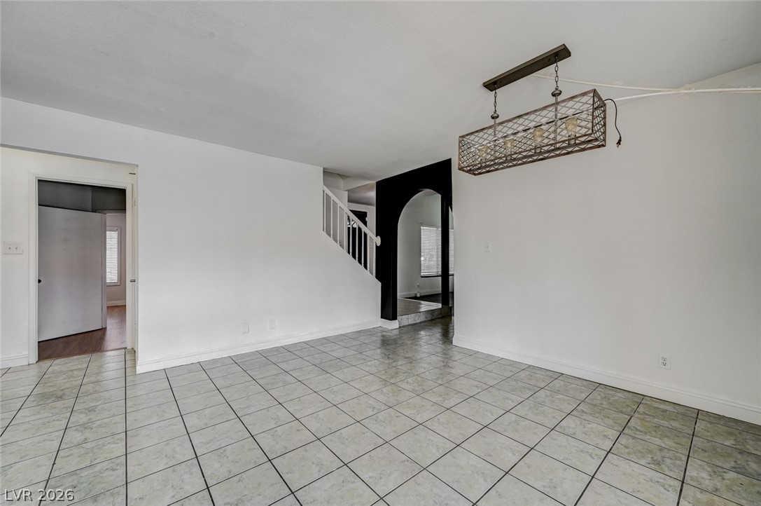Photo 13 of 57, 3933 Manford Circle