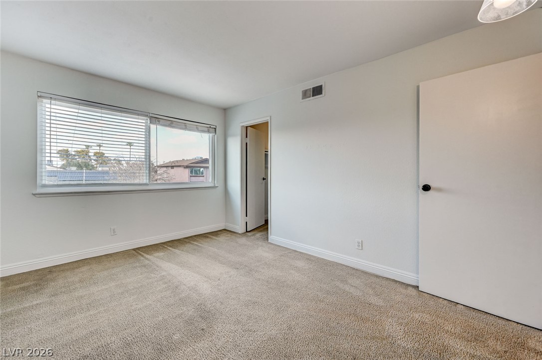 Photo 39 of 57, 3933 Manford Circle