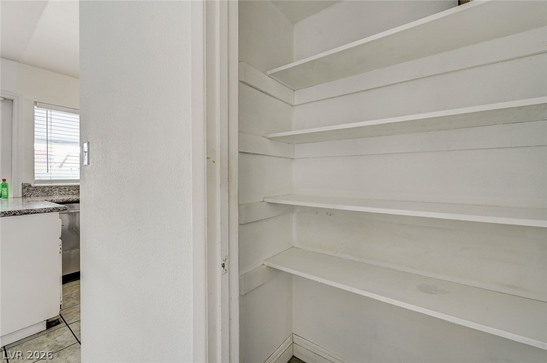 Photo 20 of 57, 3933 Manford Circle