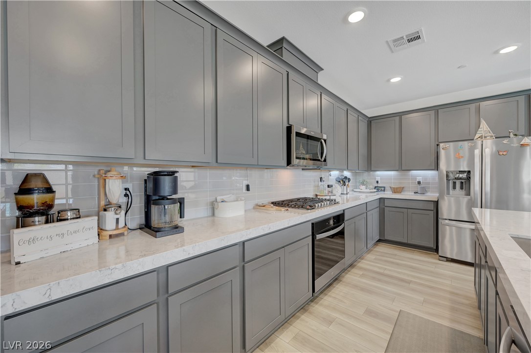 Photo 18 of 59, 863 Metromont Court