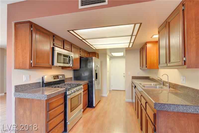 Photo 3 of 4376 Shortleaf Street
