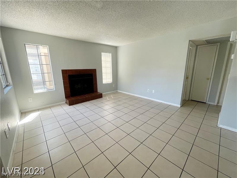 Photo 14 of 34, 2707 Aarondavid Drive