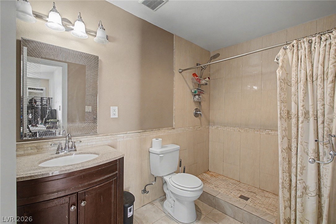 Photo 52 of 59, 713 Vincent Way
