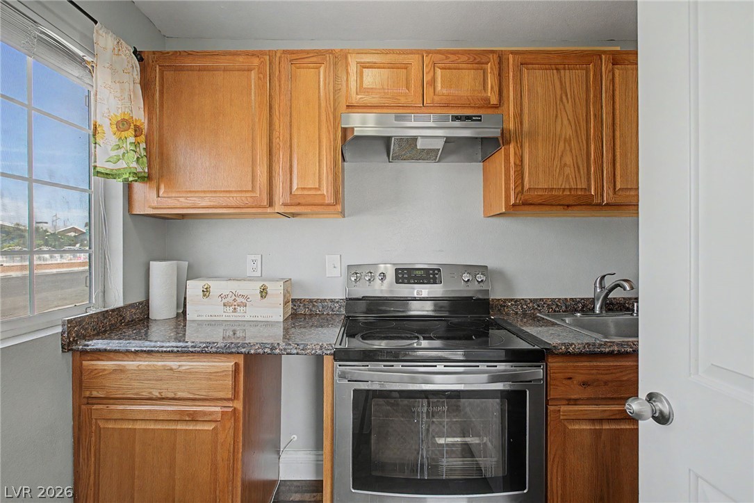 Photo 53 of 59, 713 Vincent Way