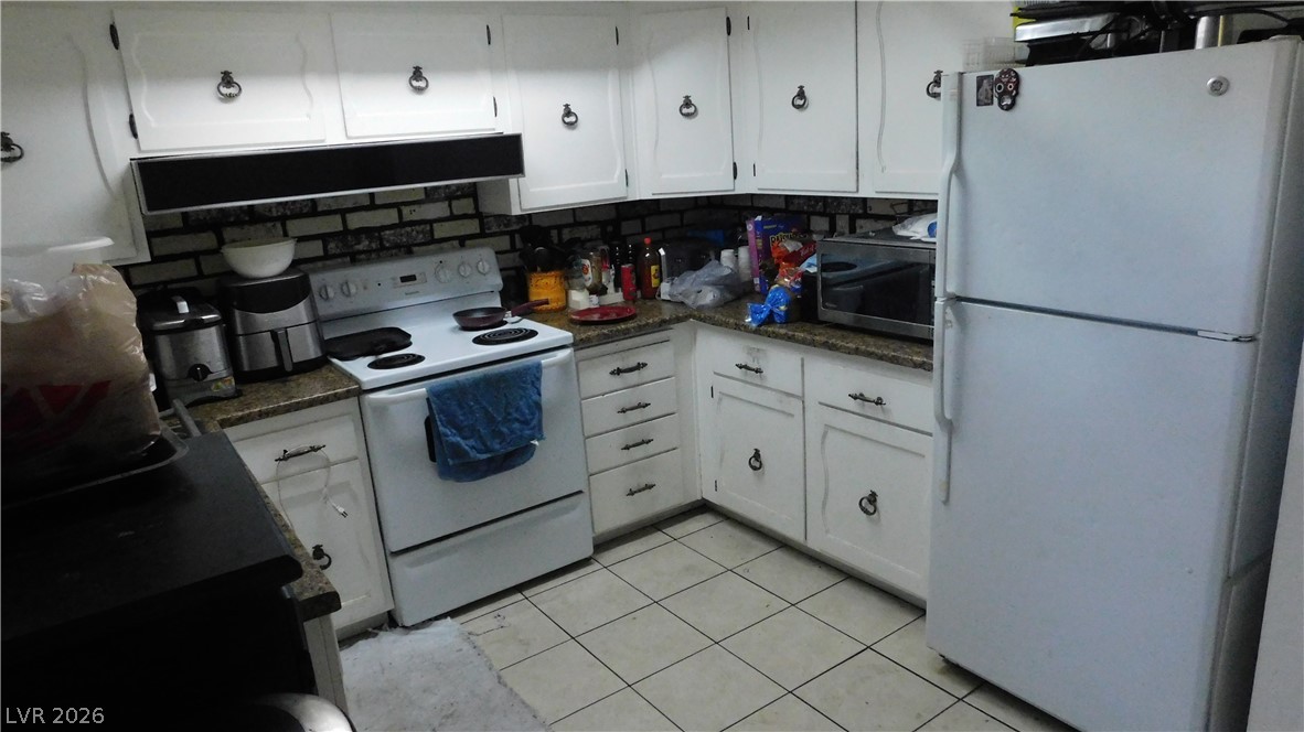 Photo 9 of 26, 6333 W Washington Avenue