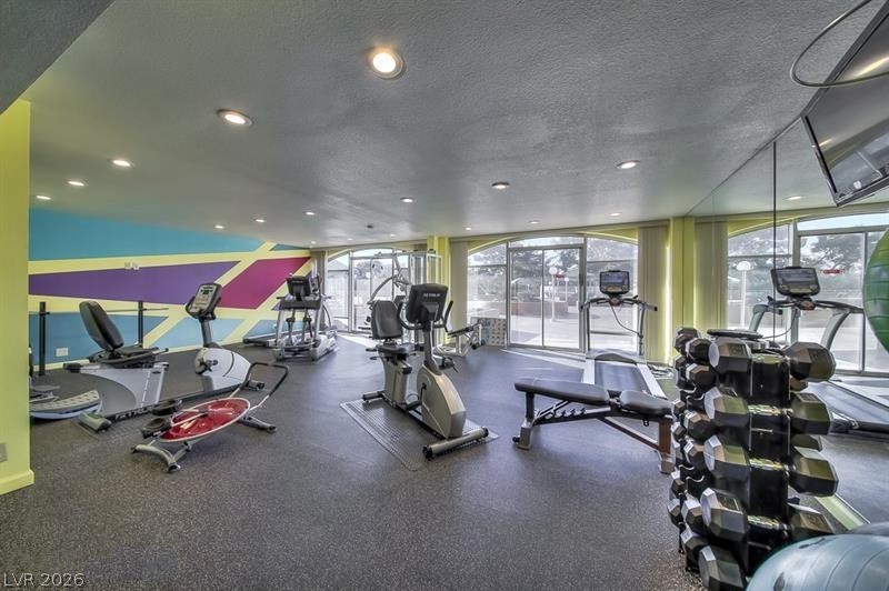Photo 14 of 17, 3111 Bel Air Drive #17C