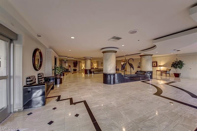 Photo 13 of 17, 3111 Bel Air Drive #17C
