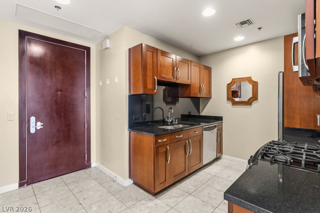Photo 10 of 38, 4525 Dean Martin Drive #402