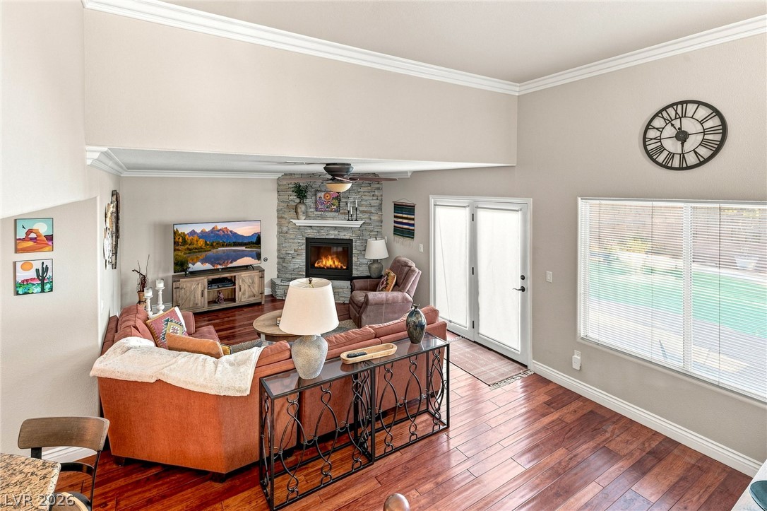 Photo 17 of 51, 1720 Fairgate Court