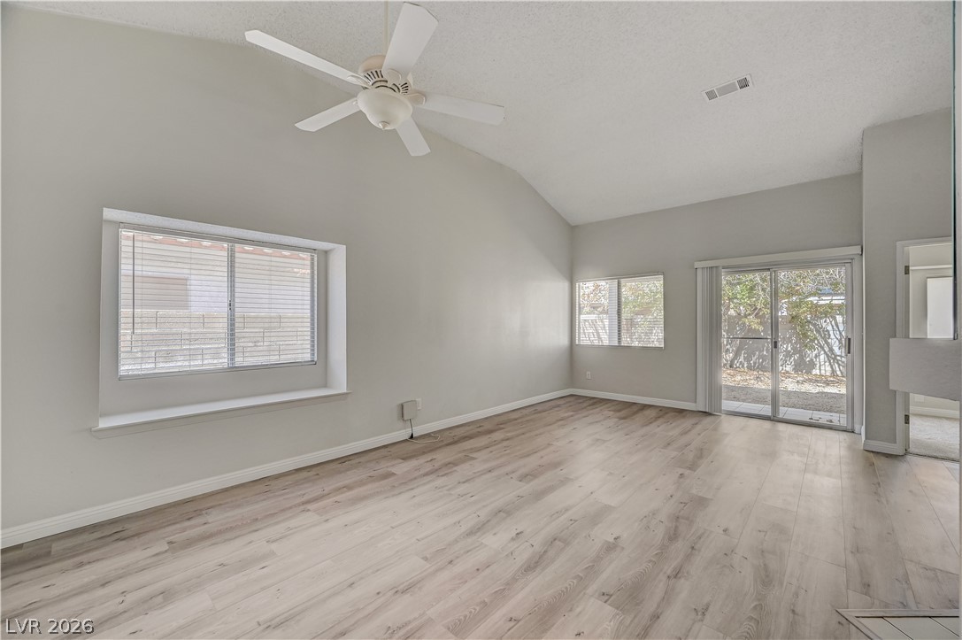 Photo 5 of 386 El Pico Drive