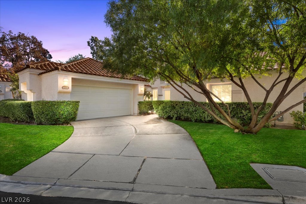 6934 Emerald Springs Lane, Las Vegas 89113