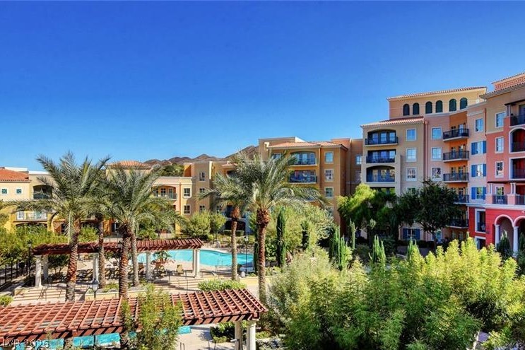 30 Strada Di Villaggio #105, Henderson 89011