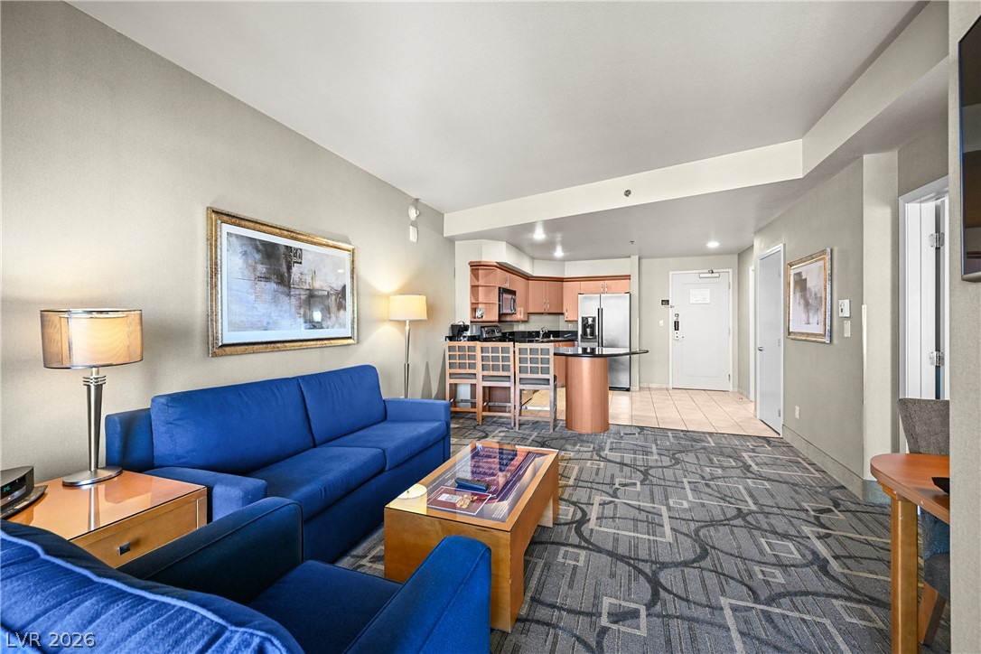 Photo 10 of 22, 211 E Flamingo Road #1407