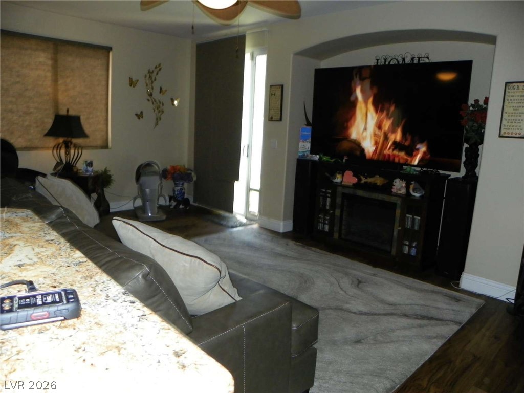 Photo 12 of 37, 6233 Ordaz Avenue #103