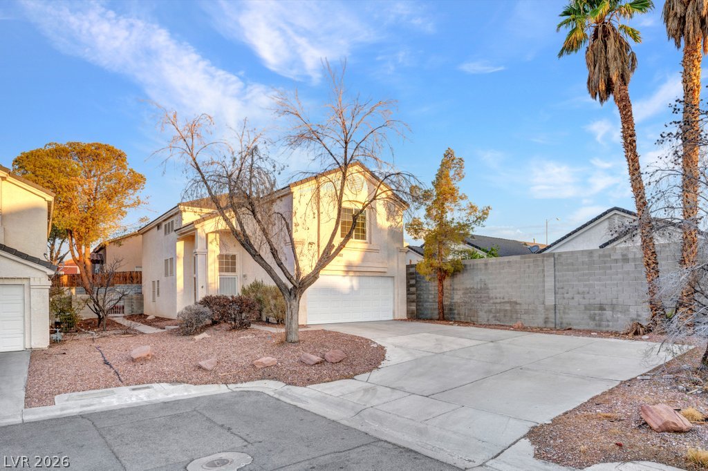 Photo 2 of 4321 Coyote Crest Court