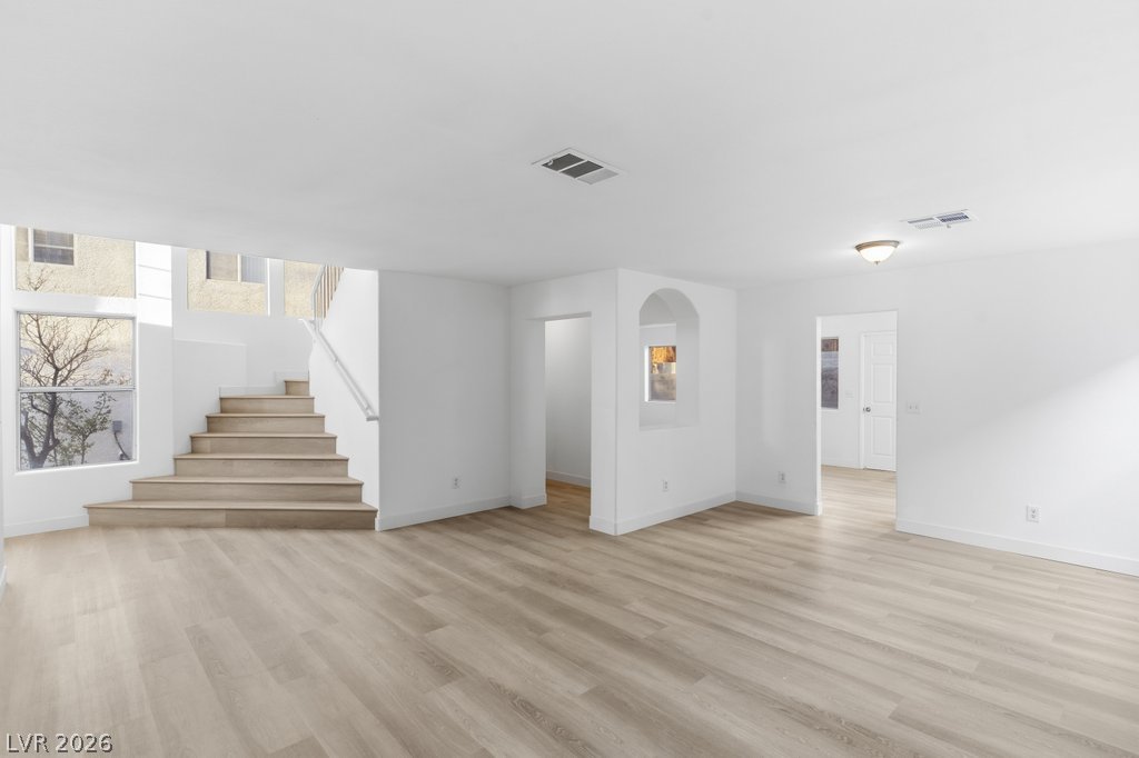 Photo 6 of 36, 4321 Coyote Crest Court