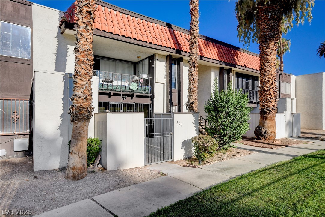 Photo 2 of 1405 Vegas Valley Drive #229