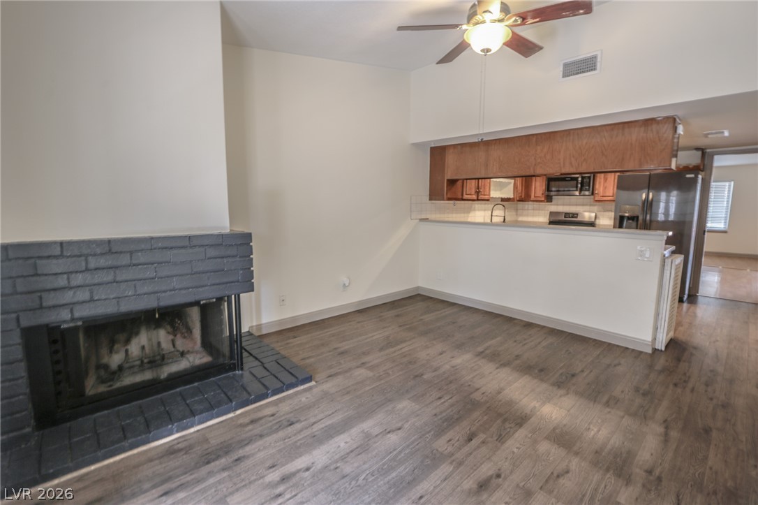 Photo 16 of 25, 2783 Carnation Lane #-