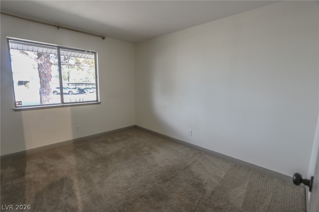 Photo 17 of 25, 2783 Carnation Lane #-