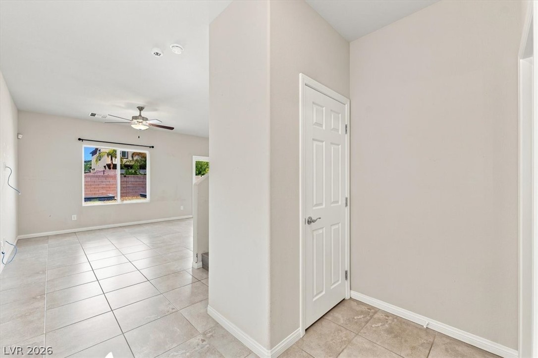 Photo 5 of 7227 Glimmer Point Street