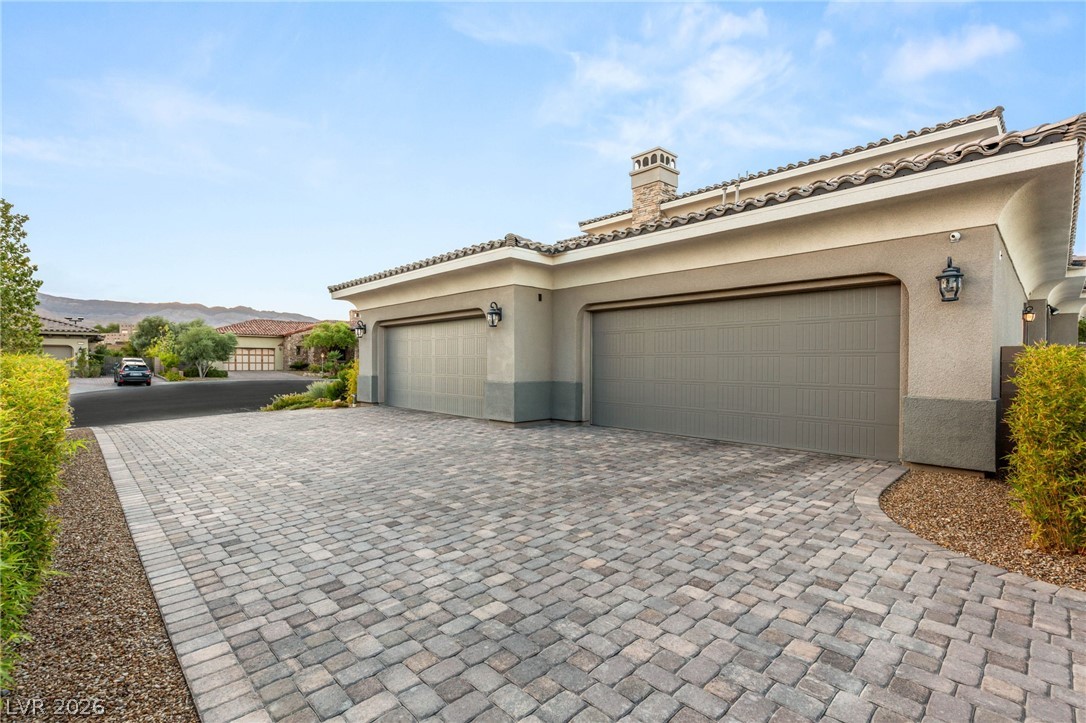 Photo 3 of 6294 Magnifico Circle