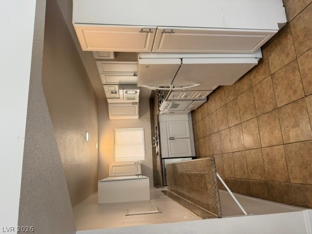 Photo 5 of 1620 Cordoba Lane