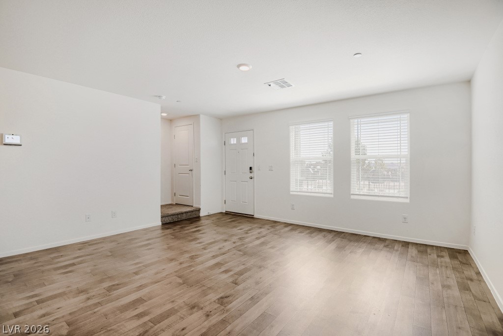 Photo 4 of 1144 Scarlet Sparrow Street