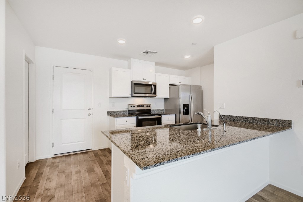 Photo 7 of 31, 1144 Scarlet Sparrow Street