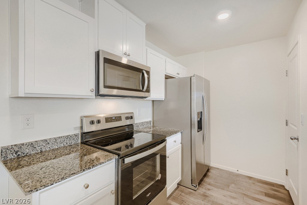 Photo 9 of 31, 1144 Scarlet Sparrow Street