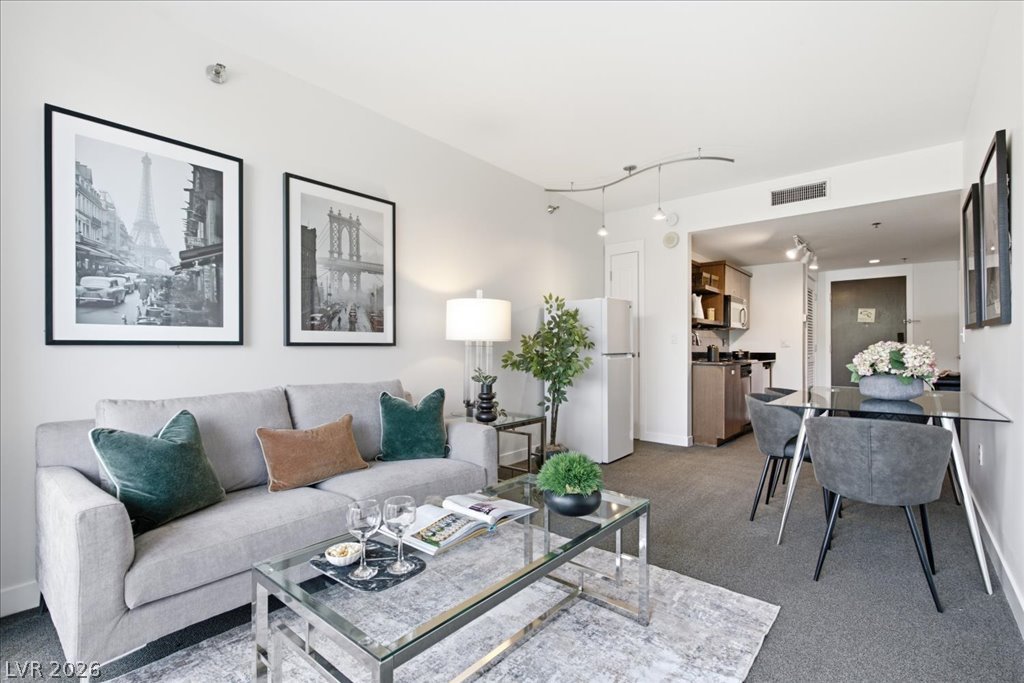 Photo 13 of 42, 29 Montelago Boulevard #318
