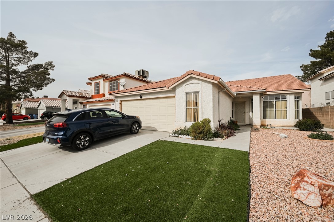 6092 Golden Nectar Way, Las Vegas 89142