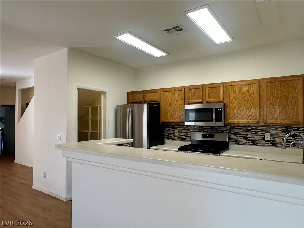 Photo 11 of 28, 6428 Extreme Shear Avenue #102