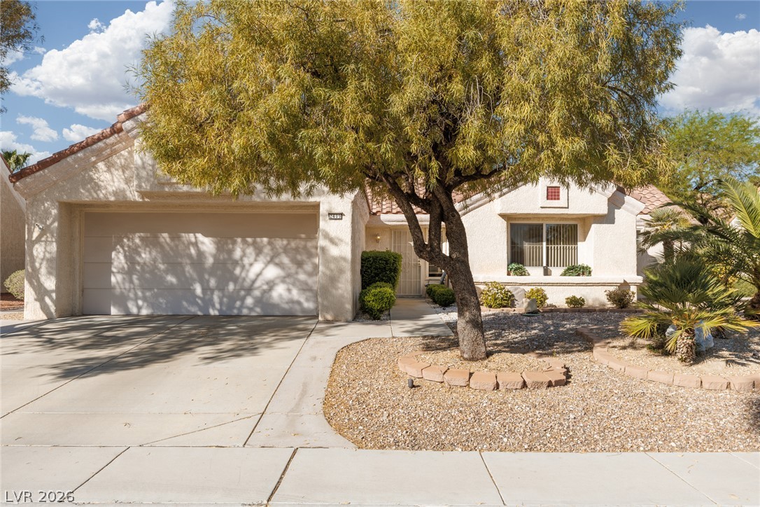Photo 2 of 2409 Desert Sands Drive