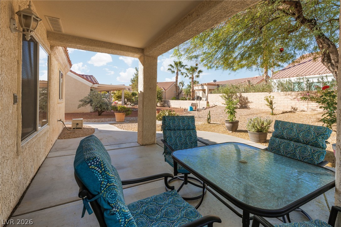 Photo 17 of 23, 2409 Desert Sands Drive
