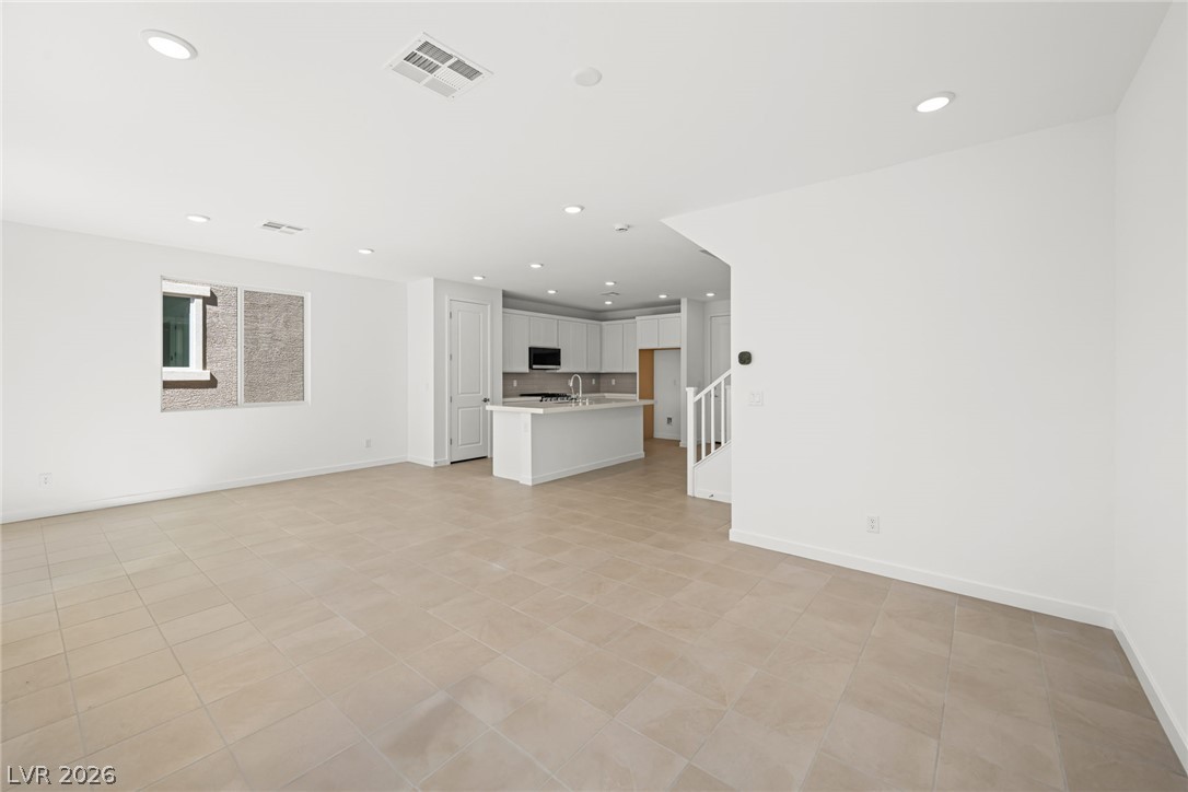 Photo 4 of 8575 Balfour Meadows Avenue