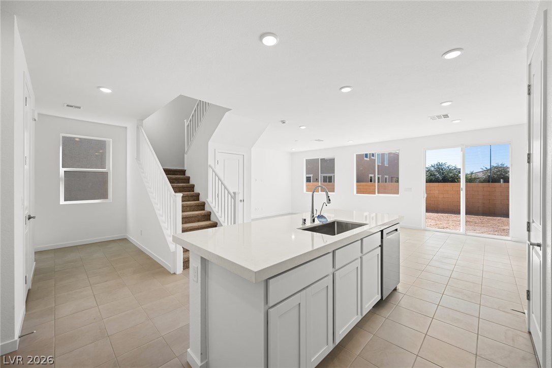 Photo 10 of 22, 8575 Balfour Meadows Avenue