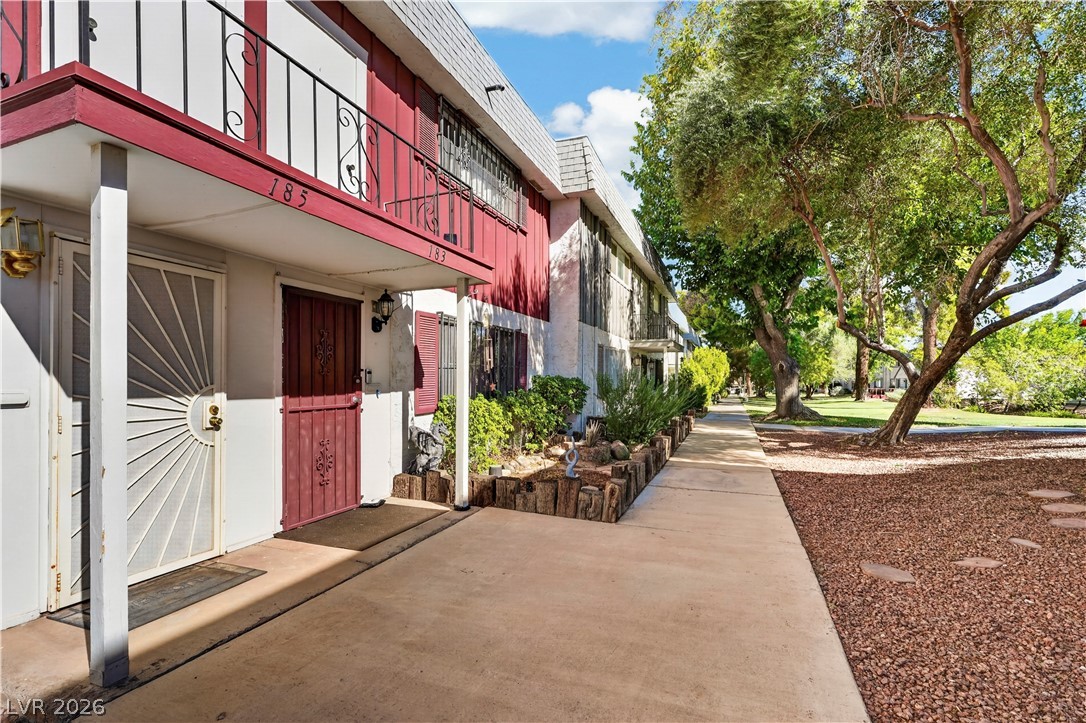 Photo 5 of 185 Pecos Way #6