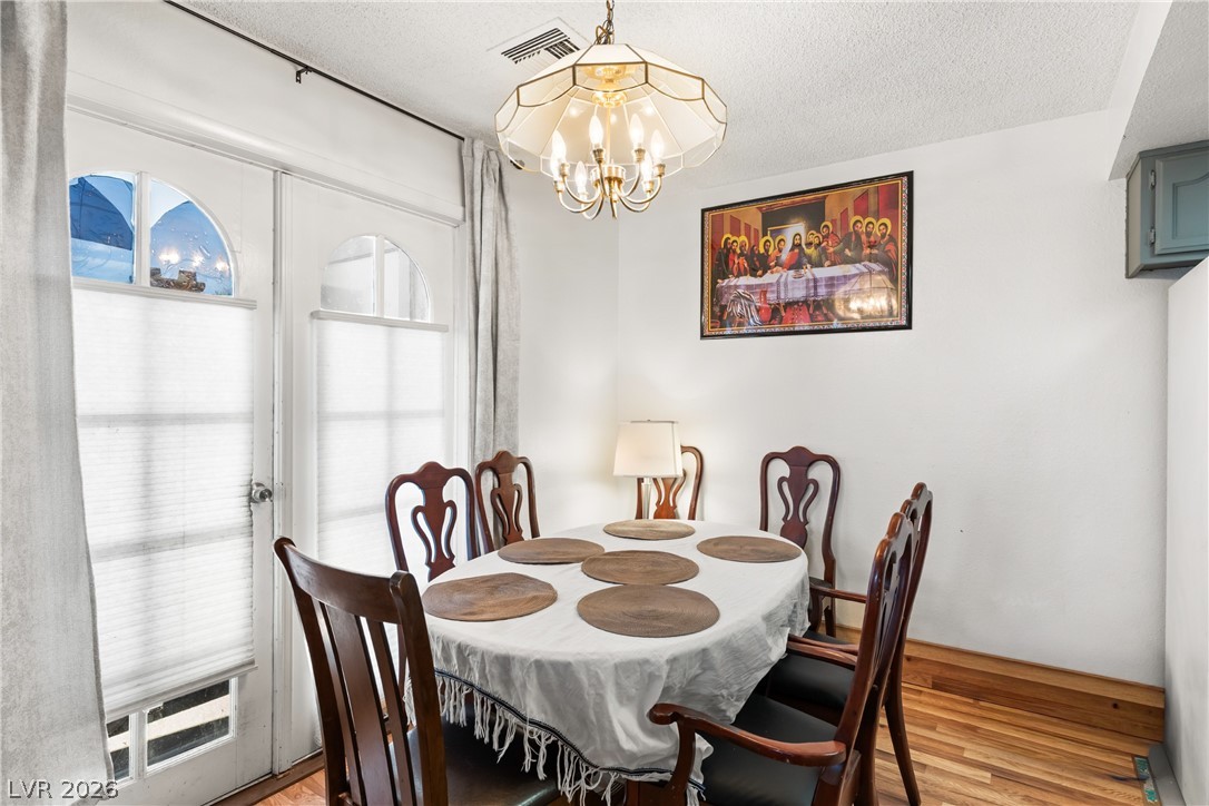 Photo 9 of 32, 4069 Nook Way #C
