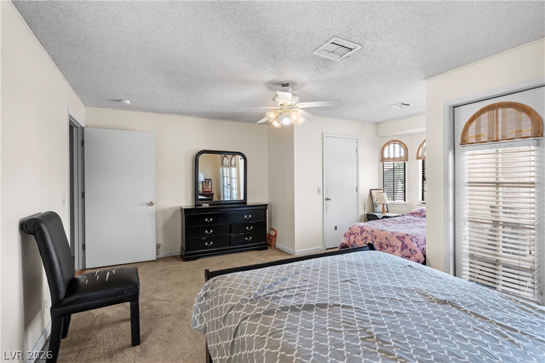 Photo 18 of 32, 4069 Nook Way #C