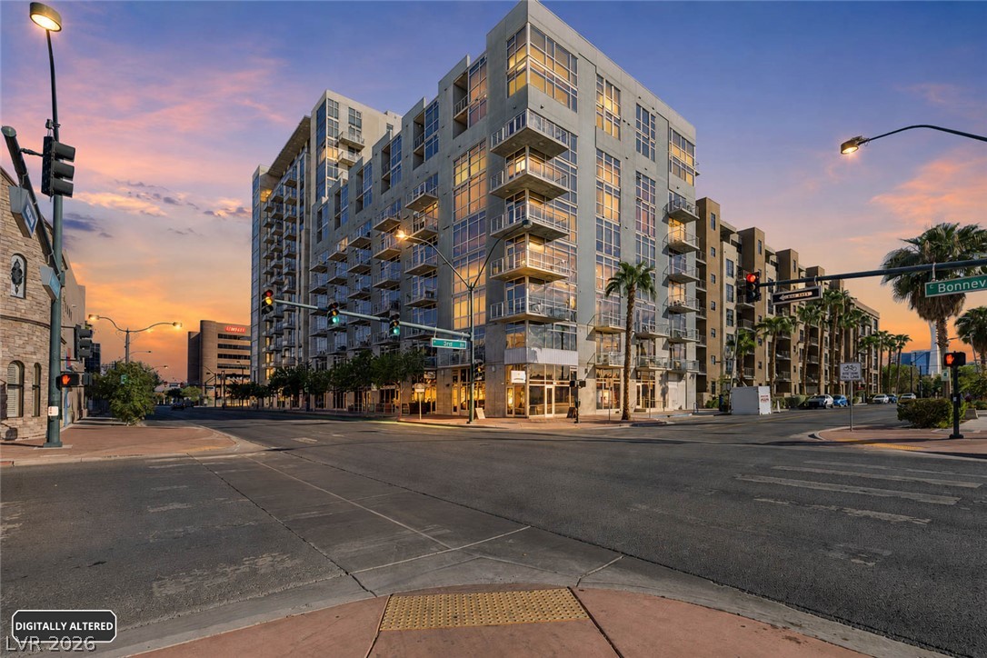 353 E Bonneville Avenue #301, Las Vegas 89101
