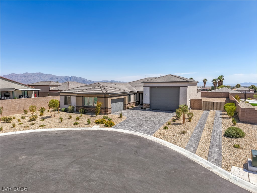 5262 Fisher Falls Court, Las Vegas 89149