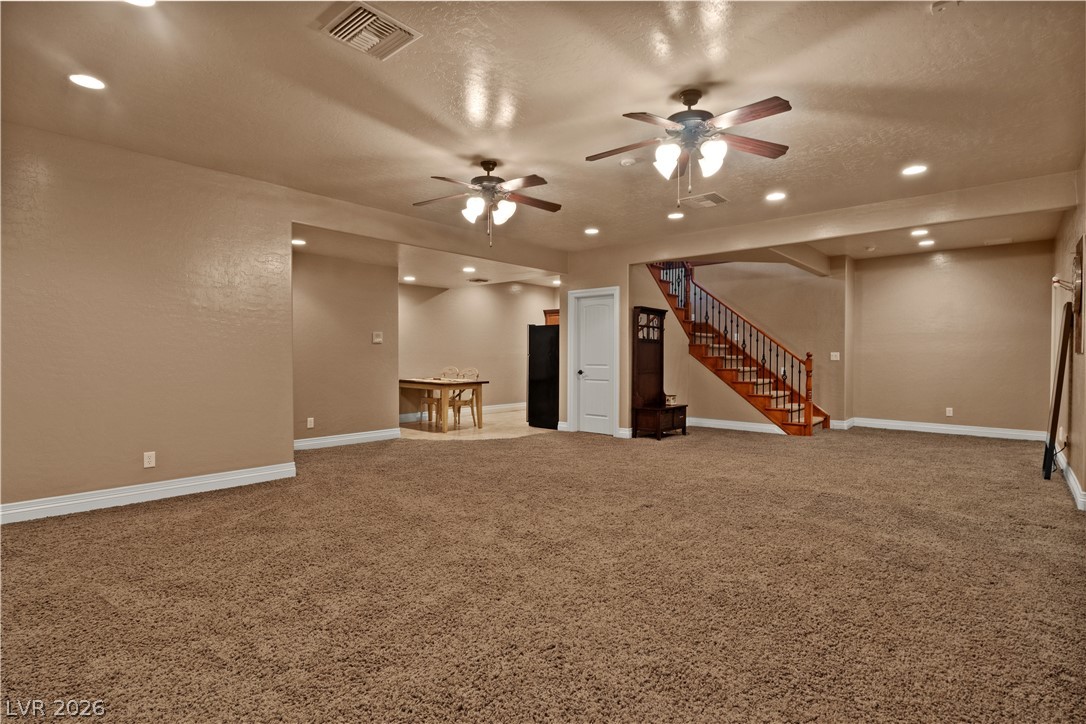Photo 32 of 56, 201 W Delamar Drive