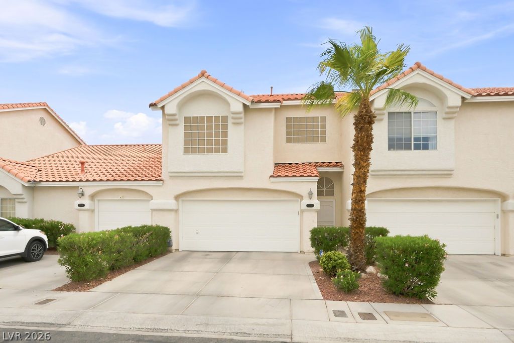 5248 Sunny Beach Lane, Las Vegas 89118