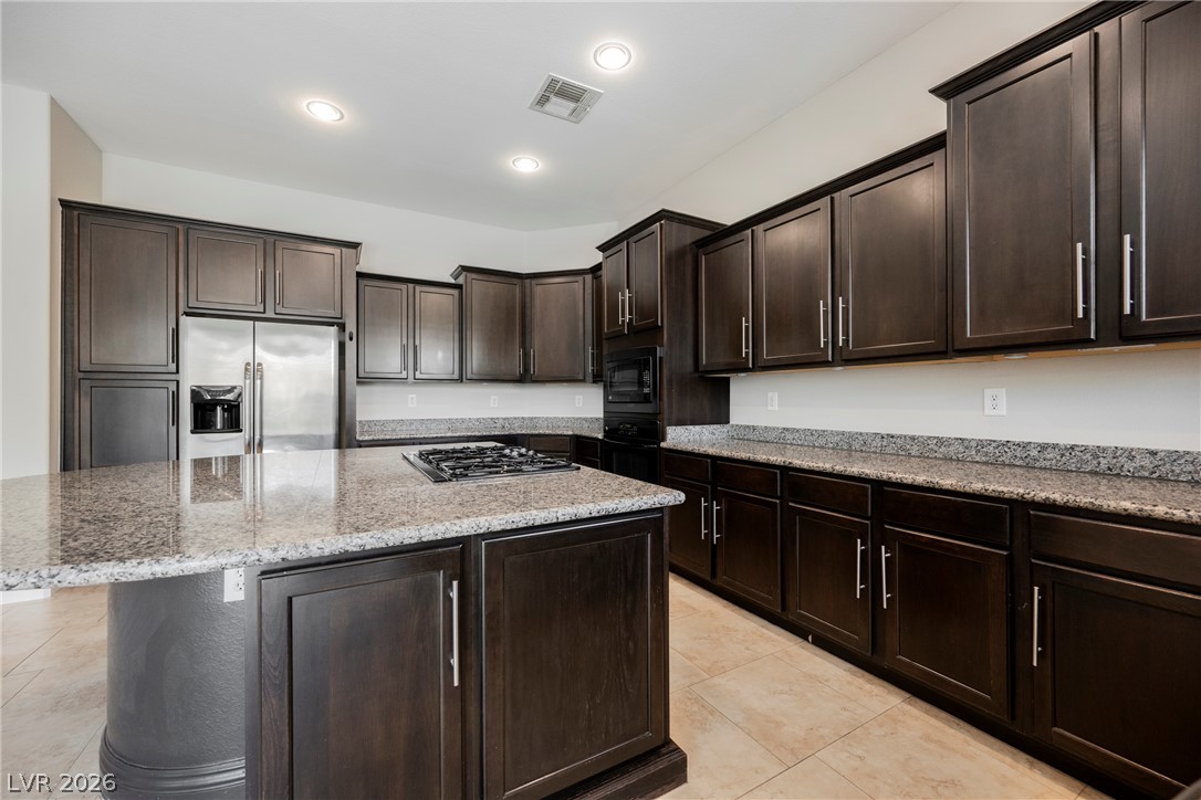 Photo 20 of 94, 7270 Elessar Avenue