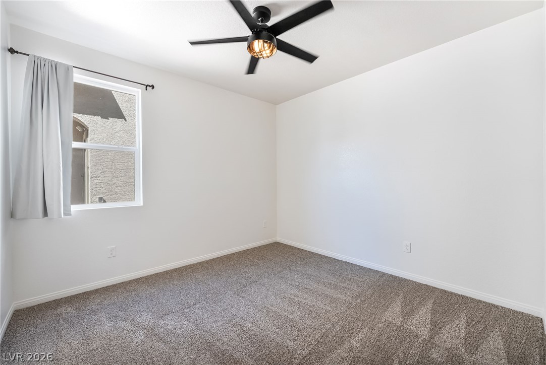 Photo 14 of 46, 9336 Langley Avenue