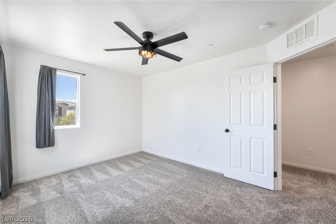 Photo 33 of 46, 9336 Langley Avenue