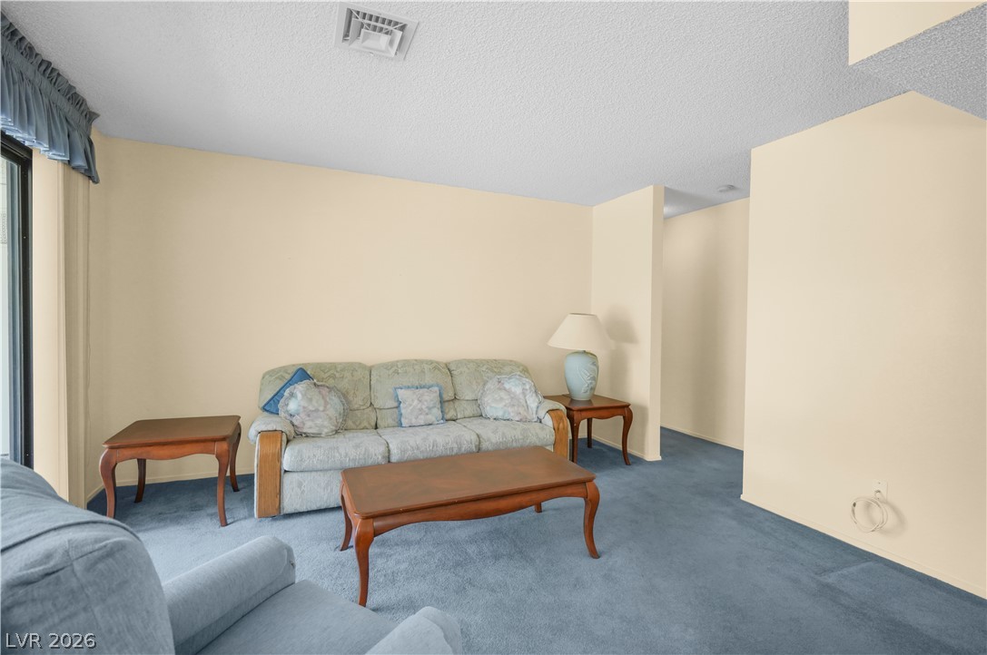 Photo 8 of 19, 4712 Nara Vista Way #103
