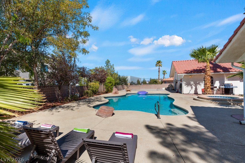 Photo 40 of 41, 7110 La Cienega Street