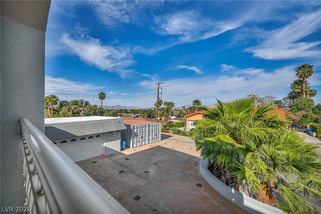 Photo 35 of 80, 1400 Maria Elena Drive