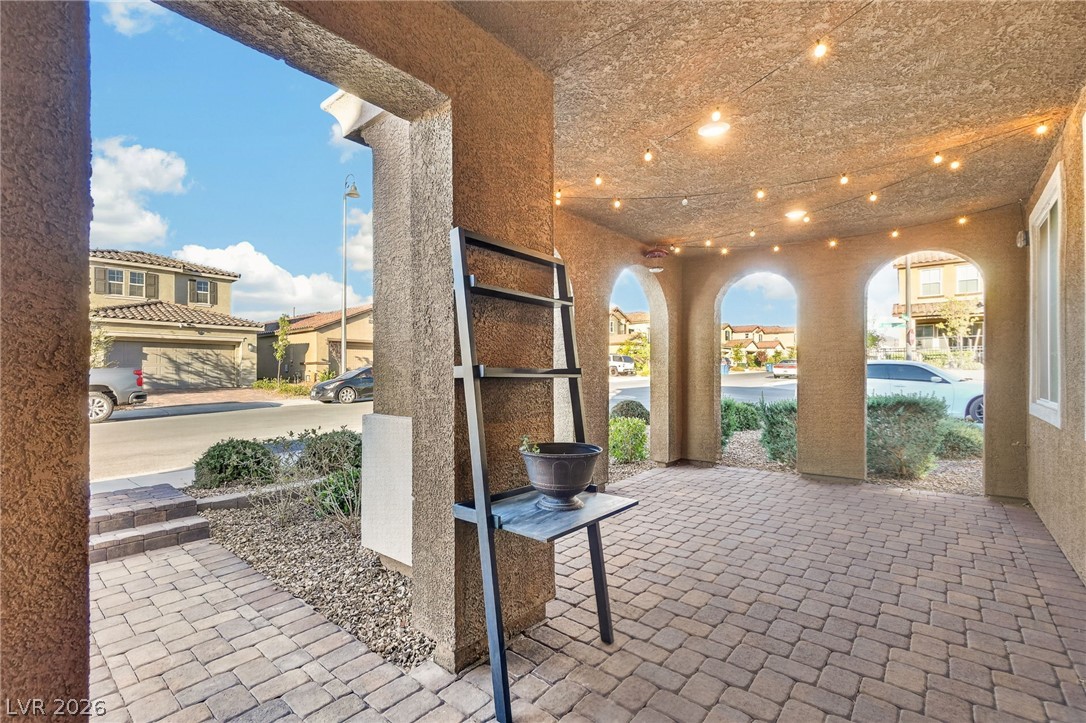 Photo 4 of 2435 Bellinzona Place